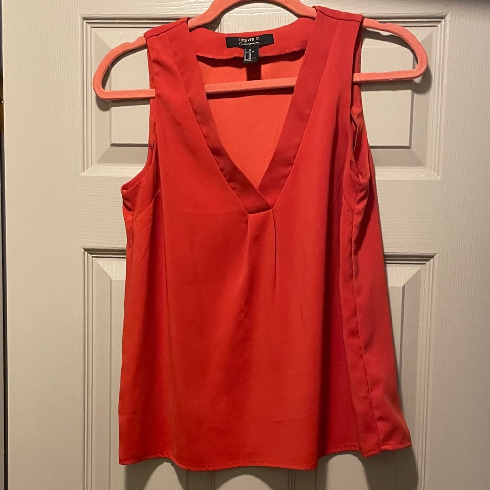 Forever 21 Contemporary V-Neck Tank Top